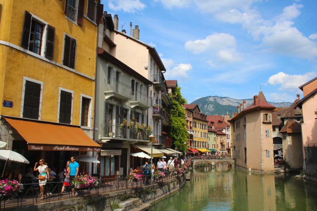 Annecy, France jigsaw puzzle in Puzzle of the Day puzzles on TheJigsawPuzzles.com