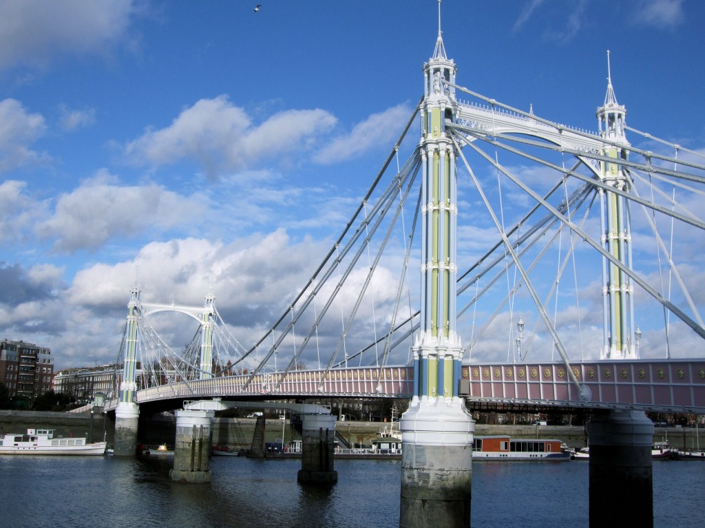 Albert Bridge over the Thames, London jigsaw puzzle in Bridges puzzles on TheJigsawPuzzles.com