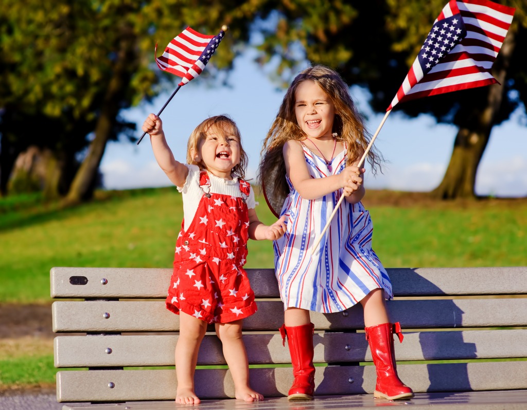 Celebrating Independence Day jigsaw puzzle in People puzzles on TheJigsawPuzzles.com