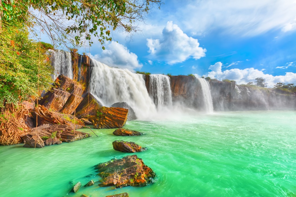 Dray Nur Waterfalls, Vietnam jigsaw puzzle in Waterfalls puzzles on TheJigsawPuzzles.com