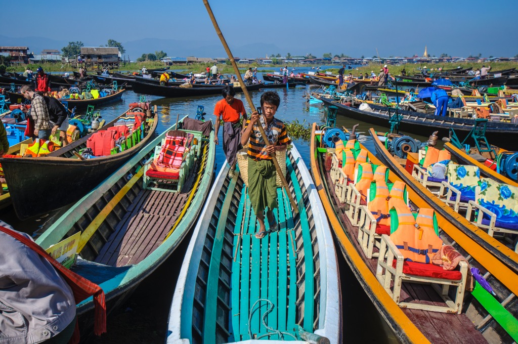 Local Market, Inle, Myanmar jigsaw puzzle in People puzzles on TheJigsawPuzzles.com