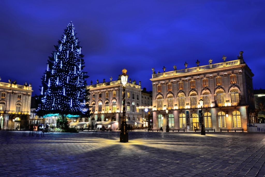 Place Stanislas, Nancy, France jigsaw puzzle in Christmas & New Year puzzles on TheJigsawPuzzles.com
