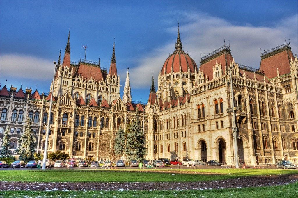 Hungarian Parliament jigsaw puzzle in Castles puzzles on TheJigsawPuzzles.com