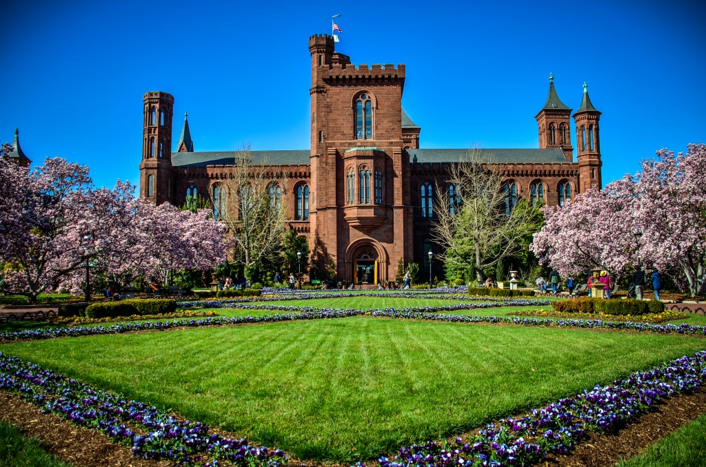 Smithsonian Castle, Washington DC jigsaw puzzle in Castles puzzles on TheJigsawPuzzles.com