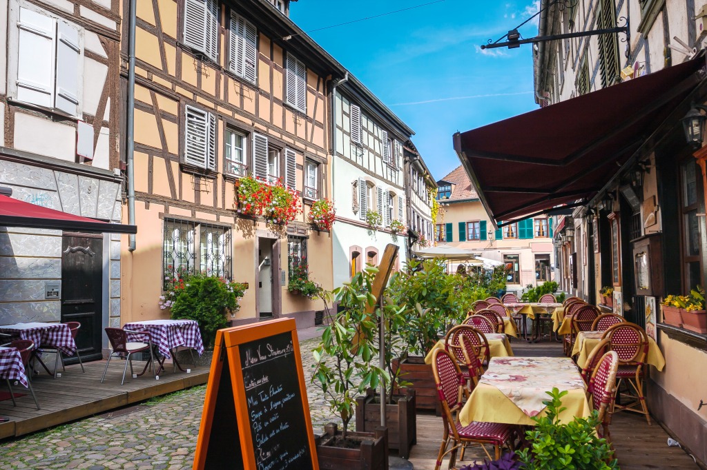 Cafes in Petite France, Strasbourg jigsaw puzzle in Food & Bakery puzzles on TheJigsawPuzzles.com