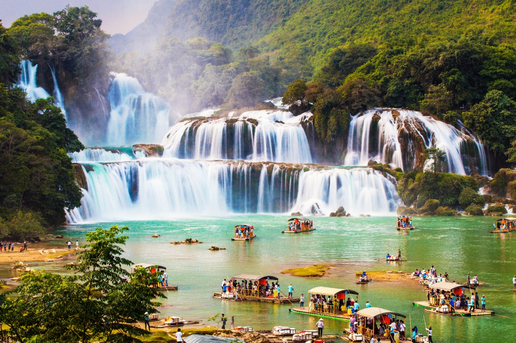 Ban Gioc Waterfall, Vietnam jigsaw puzzle in Waterfalls puzzles on TheJigsawPuzzles.com