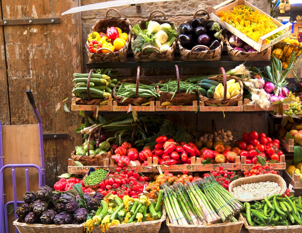 Vegetable Market, Florence, Italy jigsaw puzzle in Fruits & Veggies puzzles on TheJigsawPuzzles.com