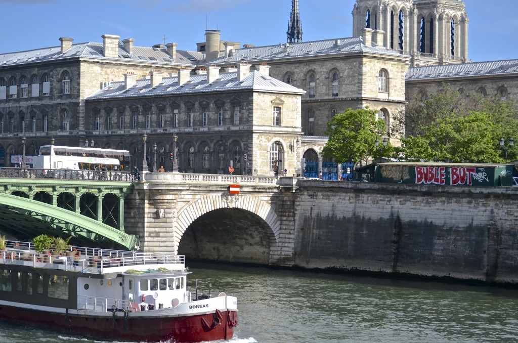 Pont Notre Dame, Paris jigsaw puzzle in Bridges puzzles on TheJigsawPuzzles.com