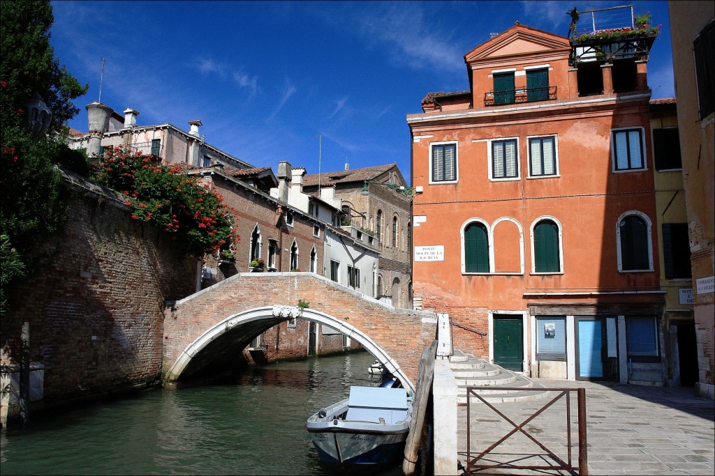 Fondamenta di Santa Caterina, Venice jigsaw puzzle in Bridges puzzles on TheJigsawPuzzles.com