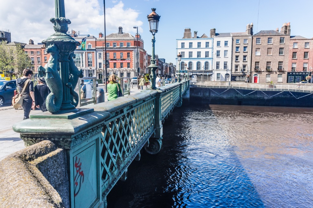 Streets of Dublin jigsaw puzzle in Bridges puzzles on TheJigsawPuzzles.com