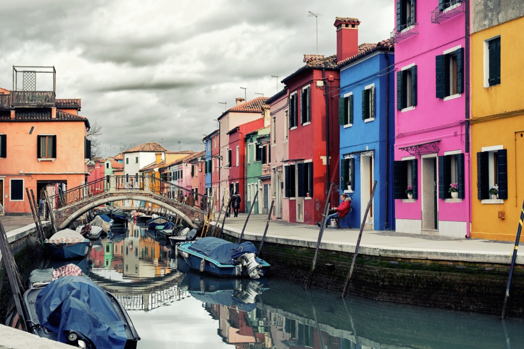 Burano Island, Venetian Lagoon, Italy jigsaw puzzle in Bridges puzzles on TheJigsawPuzzles.com