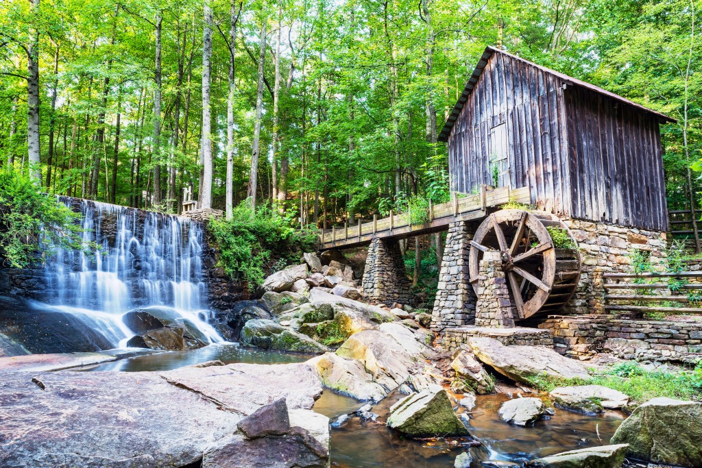 Historic Mill and Waterfall in Marietta, Georgia jigsaw puzzle in Waterfalls puzzles on TheJigsawPuzzles.com