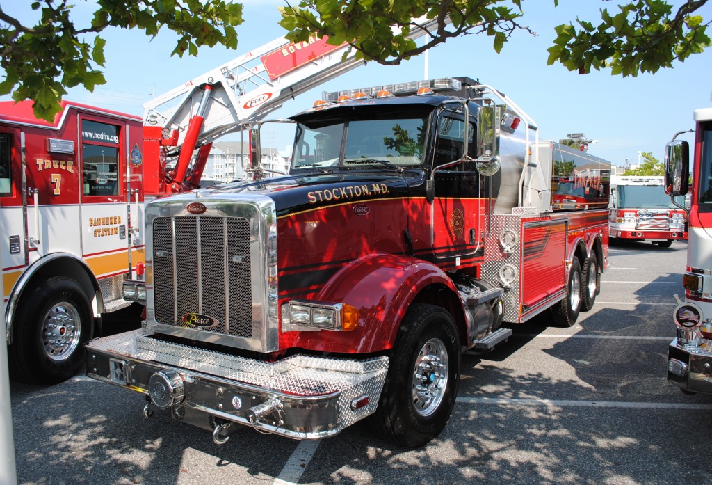 Maryland State Firemen's Convention jigsaw puzzle in Cars & Bikes puzzles on TheJigsawPuzzles.com