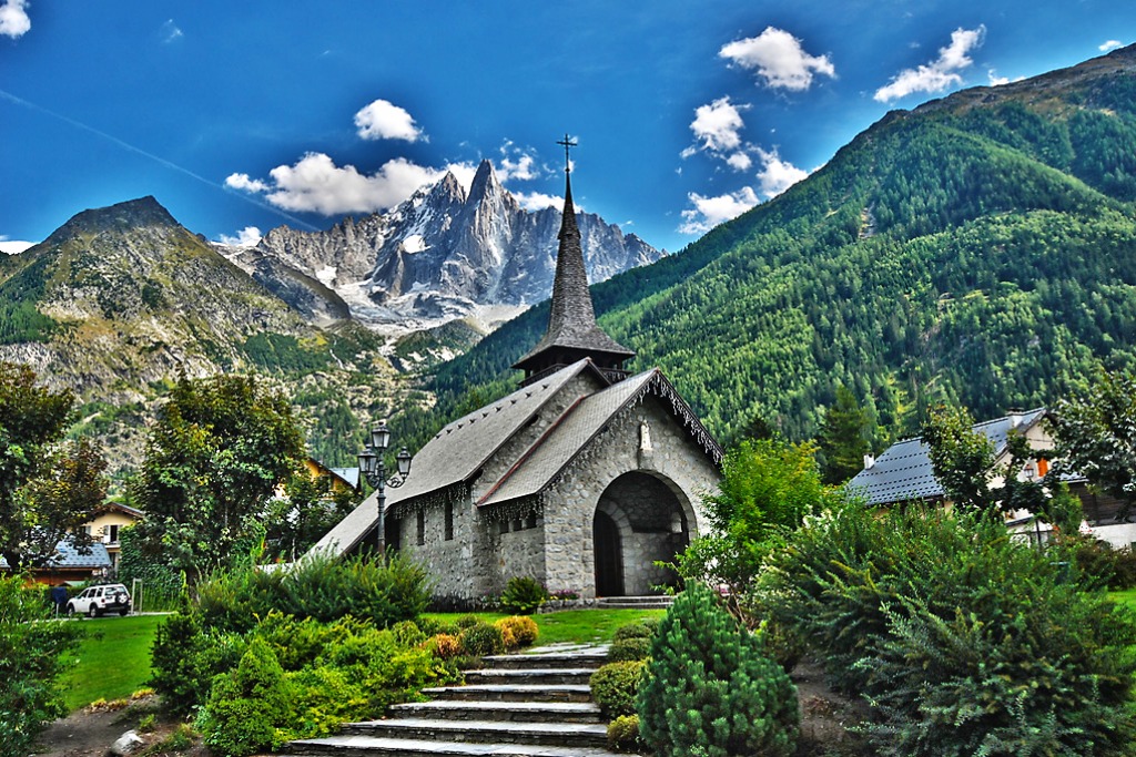 Le Praz near Chamonix, France jigsaw puzzle in Great Sightings puzzles on TheJigsawPuzzles.com