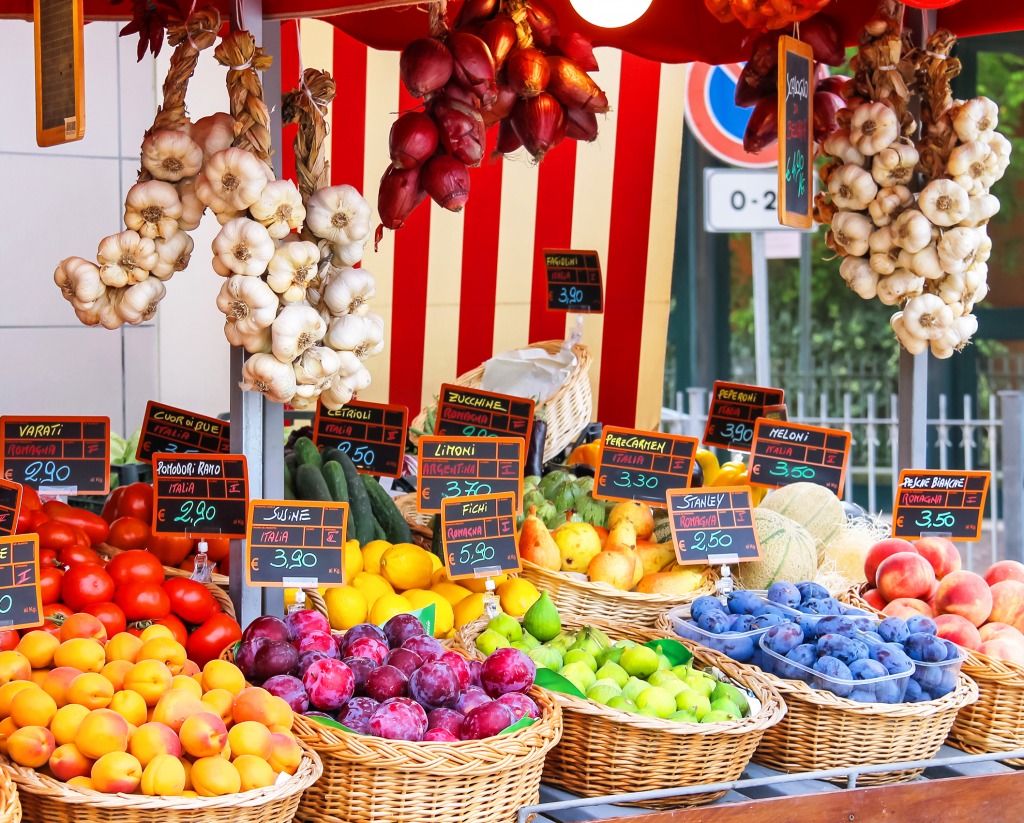 Italian City Market jigsaw puzzle in Fruits & Veggies puzzles on TheJigsawPuzzles.com