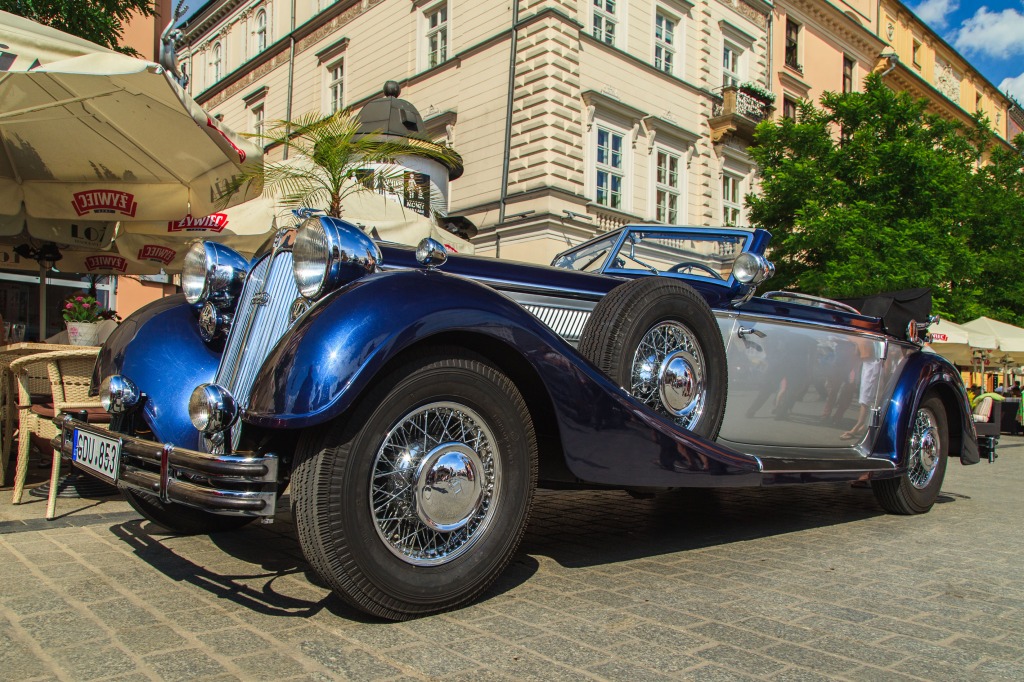 Oldtimer Festival in Cracow, Poland jigsaw puzzle in Cars & Bikes puzzles on TheJigsawPuzzles.com