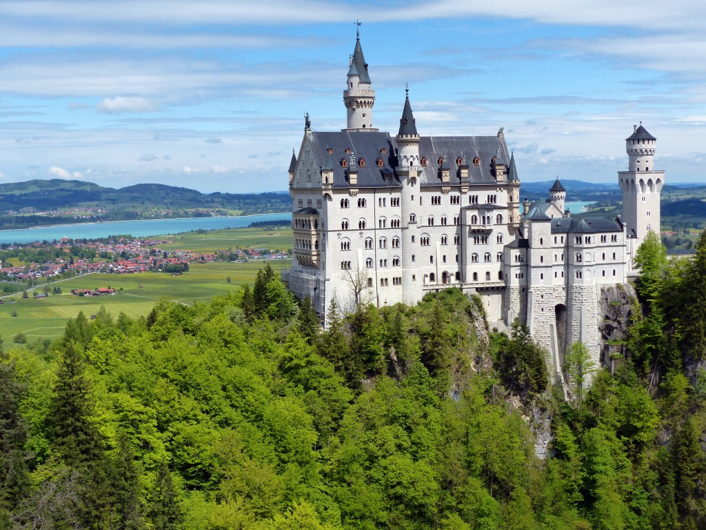 Neuschwanstein Castle, Germany jigsaw puzzle in Castles puzzles on TheJigsawPuzzles.com