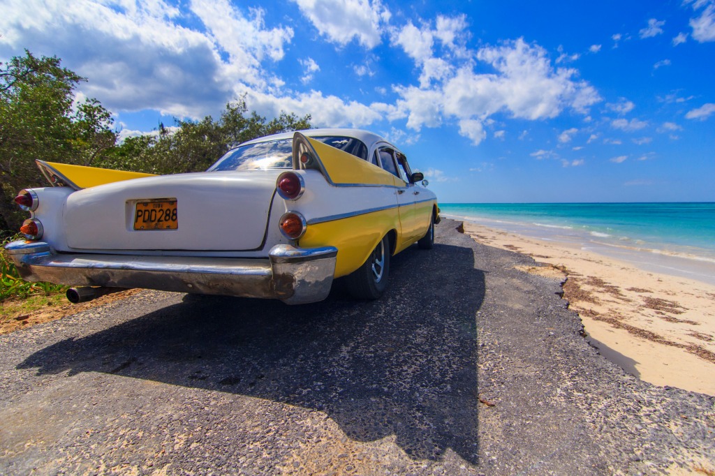Classic Taxi in Vinales, Cuba jigsaw puzzle in Cars & Bikes puzzles on TheJigsawPuzzles.com
