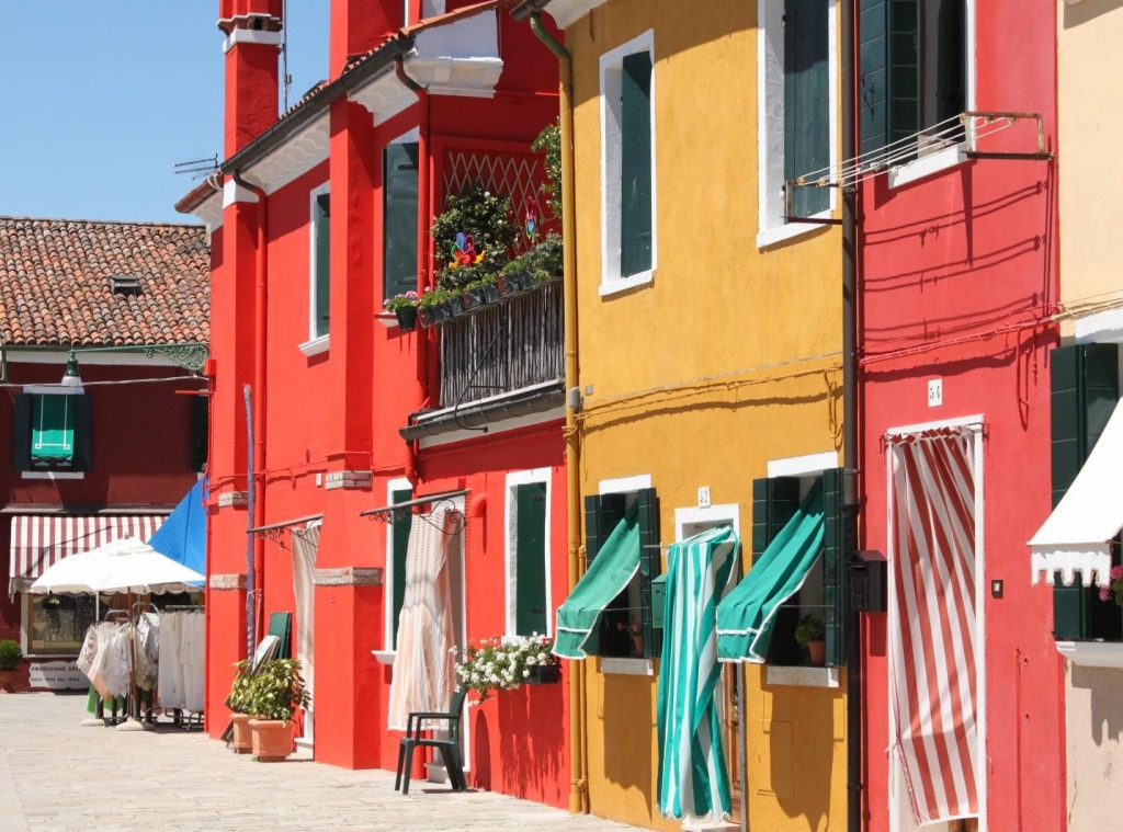 Burano, Venice jigsaw puzzle in Street View puzzles on TheJigsawPuzzles.com