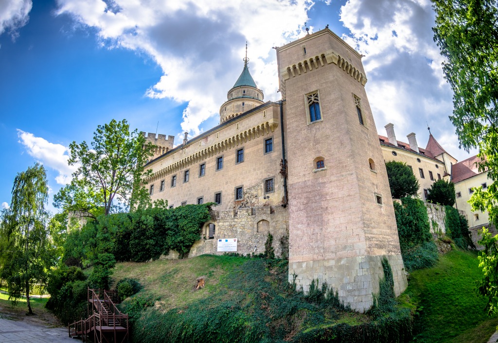 Bojnice Castle, Slovakia jigsaw puzzle in Castles puzzles on TheJigsawPuzzles.com