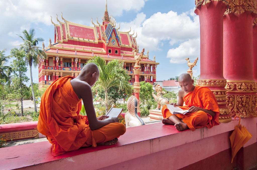 Young Buddhists in Bac Lieu, Vietnam jigsaw puzzle in People puzzles on TheJigsawPuzzles.com