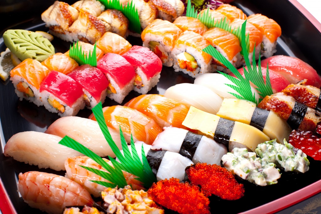 Sushi and Maki jigsaw puzzle in Food & Bakery puzzles on TheJigsawPuzzles.com