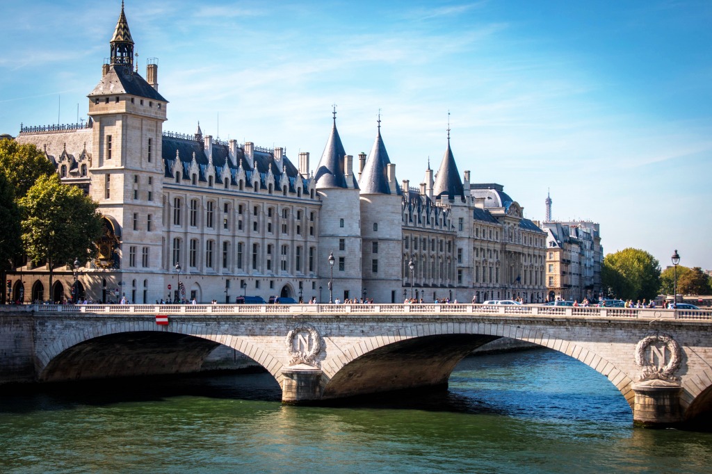 Pont Napoléon, Paris, France jigsaw puzzle in Bridges puzzles on TheJigsawPuzzles.com