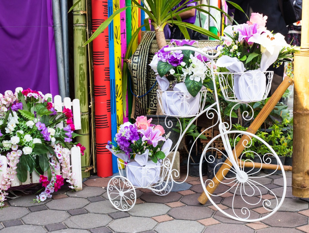 White Bicycles With Flowers jigsaw puzzle in Flowers puzzles on TheJigsawPuzzles.com