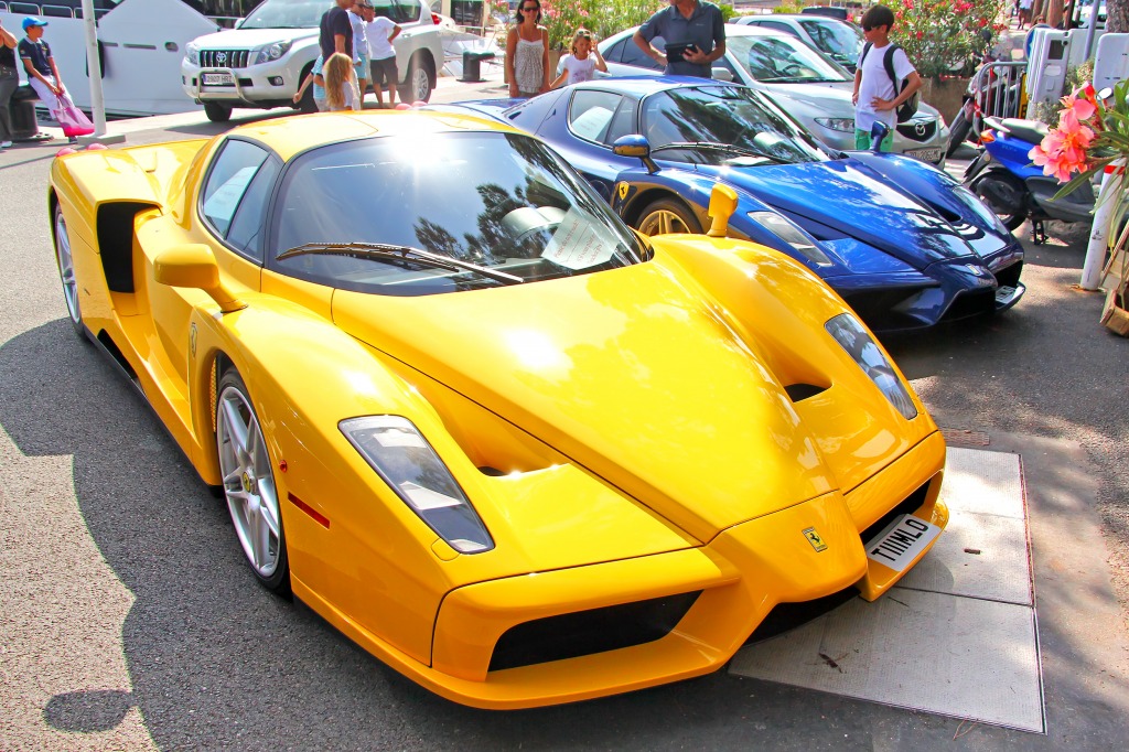 Ferrari in Monte Carlo, Monaco jigsaw puzzle in Cars & Bikes puzzles on TheJigsawPuzzles.com