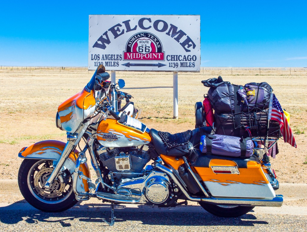 Adrian, Texas, Route 66 jigsaw puzzle in Cars & Bikes puzzles on TheJigsawPuzzles.com