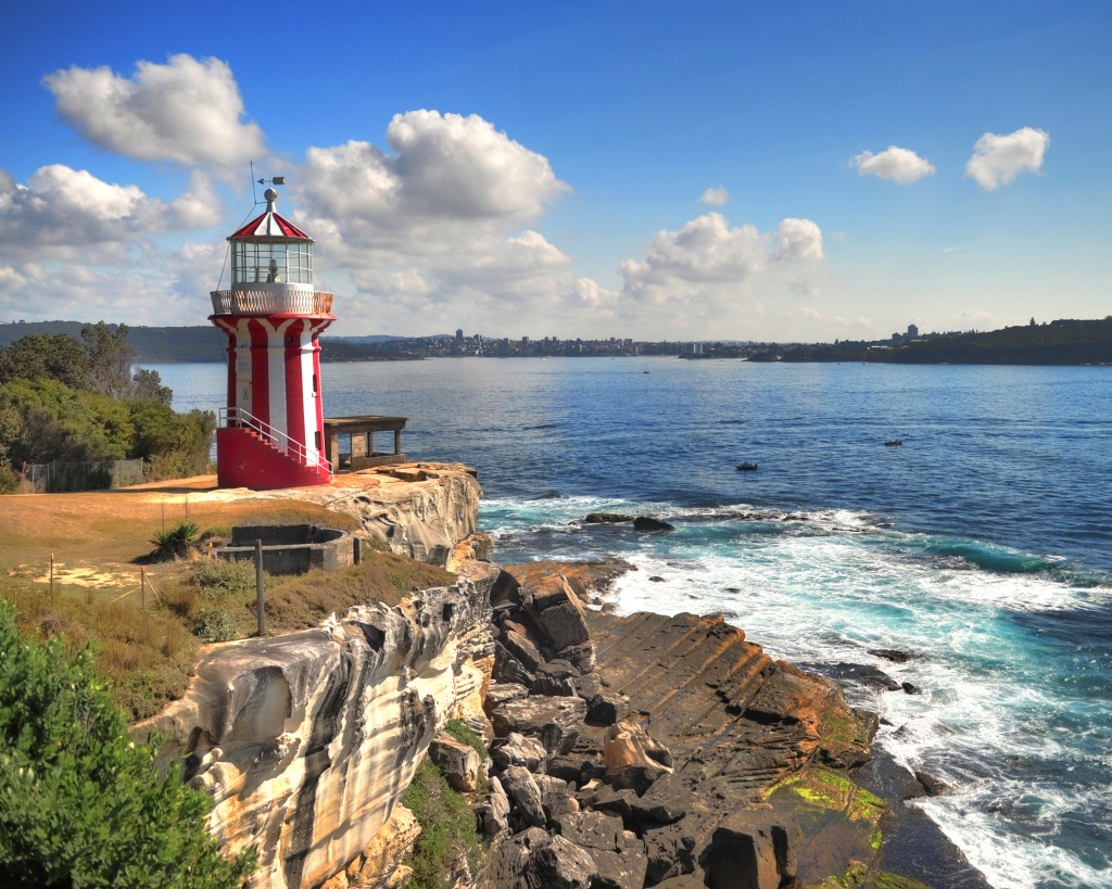 Lighthouse Overlooking the Water jigsaw puzzle in Great Sightings puzzles on TheJigsawPuzzles.com