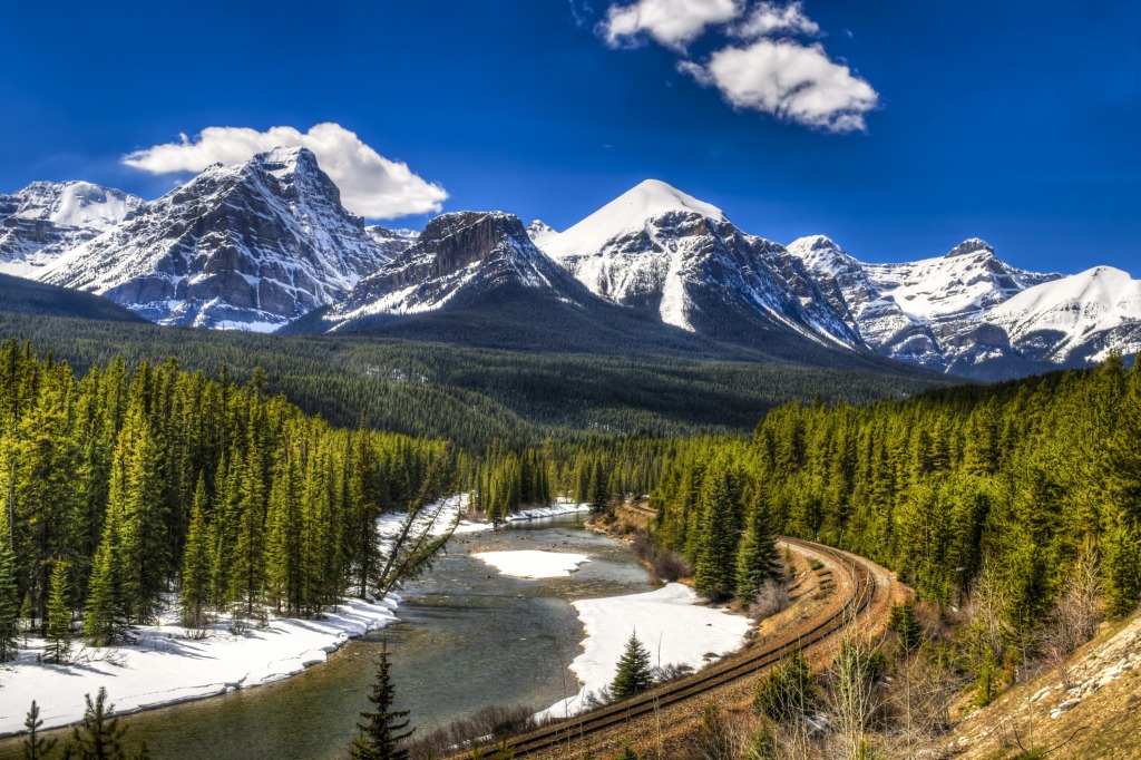 Morant's Curve Railway, Banff NP jigsaw puzzle in Great Sightings puzzles on TheJigsawPuzzles.com