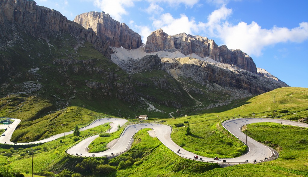 Mountain Road in the Dolomites jigsaw puzzle in Great Sightings puzzles on TheJigsawPuzzles.com
