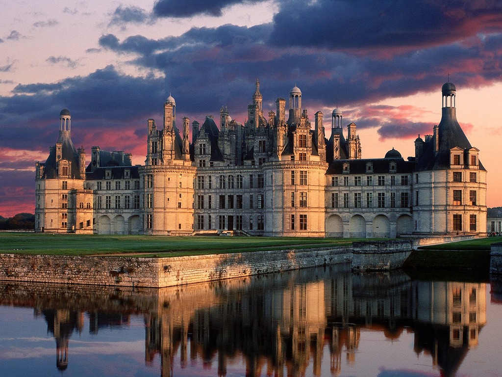 Chateau de Chambord, France jigsaw puzzle in Castles puzzles on TheJigsawPuzzles.com