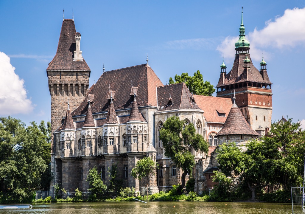 Vajdahunyad Castle, Budapest, Hungary jigsaw puzzle in Castles puzzles on TheJigsawPuzzles.com