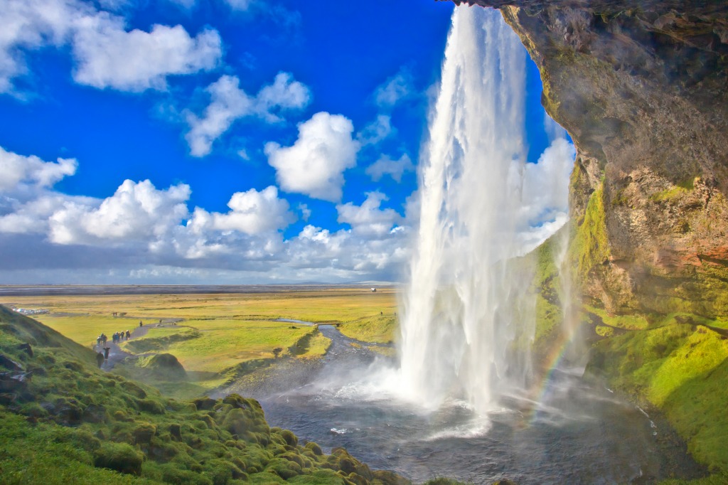 Seljalandsfoss Waterfall in Iceland jigsaw puzzle in Waterfalls puzzles on TheJigsawPuzzles.com