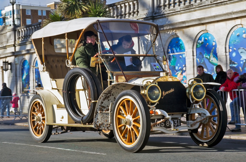 1904 Mercedes Tourer jigsaw puzzle in Cars & Bikes puzzles on TheJigsawPuzzles.com