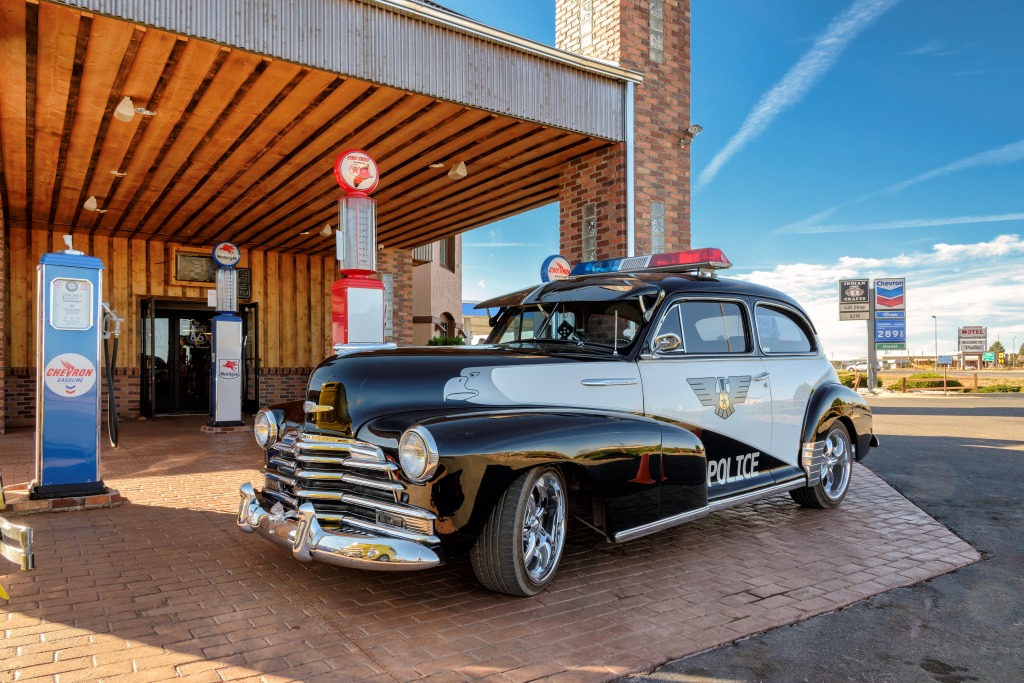 Police Retro Car in Valle AZ jigsaw puzzle in Puzzle of the Day puzzles on TheJigsawPuzzles.com