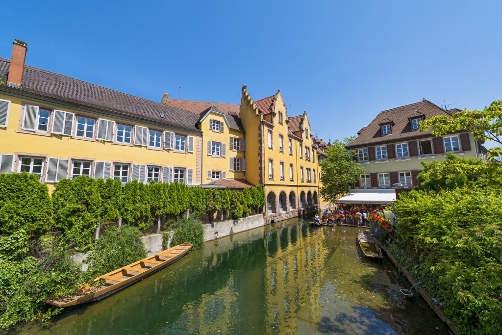 Canals in Colmar, France jigsaw puzzle in Street View puzzles on TheJigsawPuzzles.com