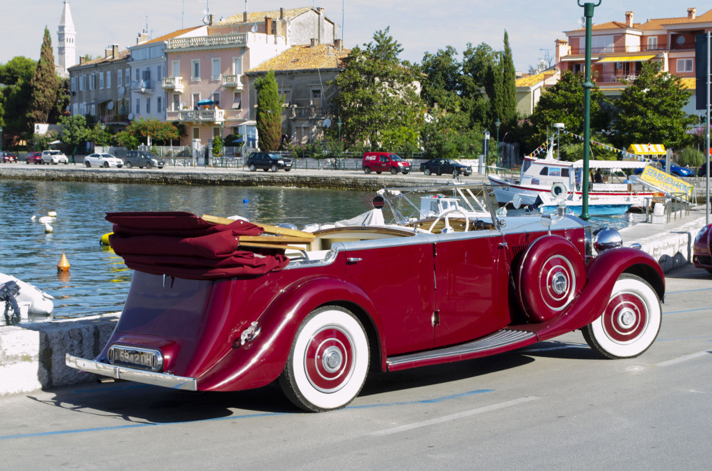 1937 Rolls-Royce Phantom III Open Tourer jigsaw puzzle in Cars & Bikes puzzles on TheJigsawPuzzles.com