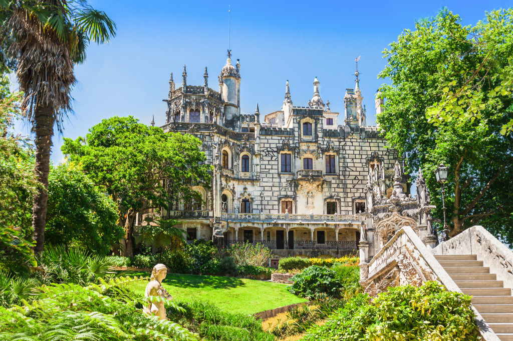 The Regaleira Palace, Portugal jigsaw puzzle in Castles puzzles on TheJigsawPuzzles.com