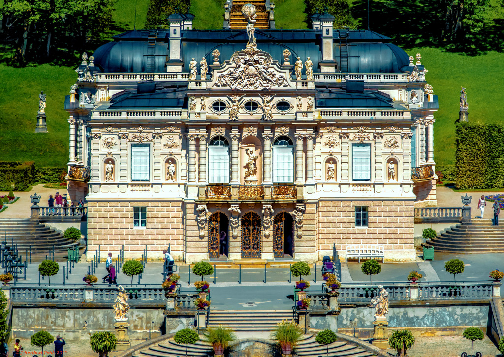 Schlosspark Linderhof, Germany jigsaw puzzle in Castles puzzles on TheJigsawPuzzles.com