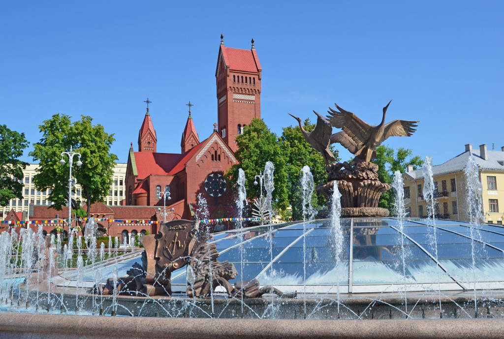 Independence Square in Minsk, Belarus jigsaw puzzle in Waterfalls puzzles on TheJigsawPuzzles.com