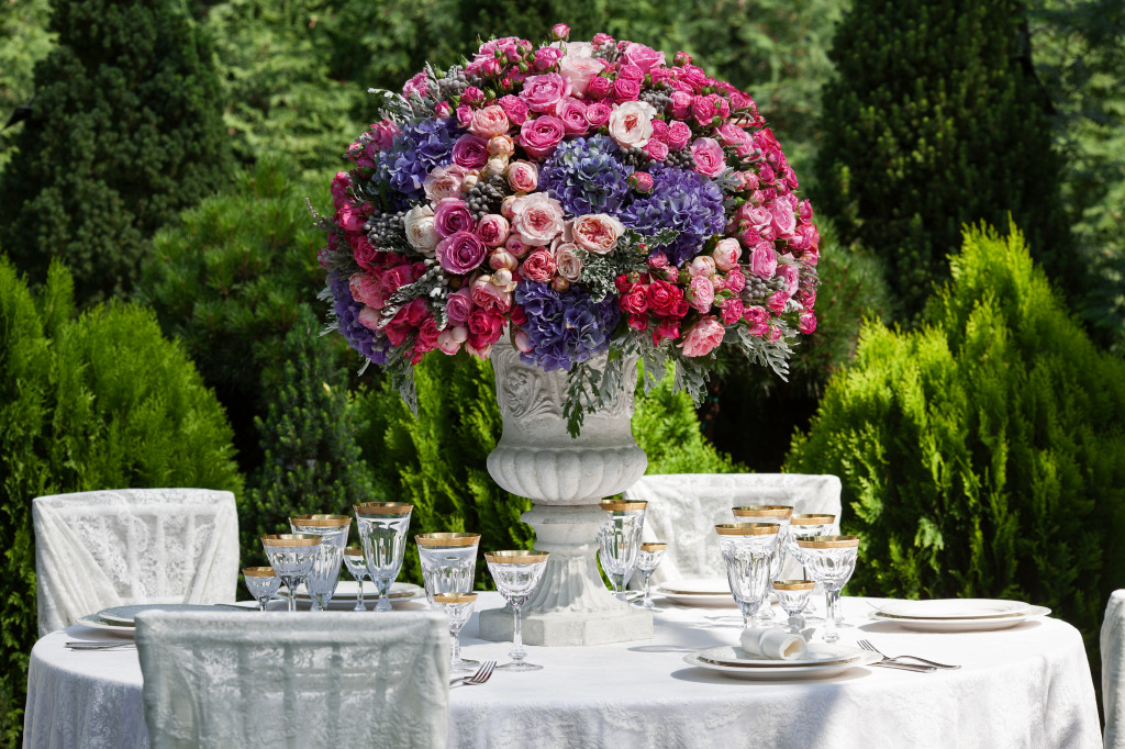 Wedding Reception Table Setting jigsaw puzzle in Flowers puzzles on TheJigsawPuzzles.com