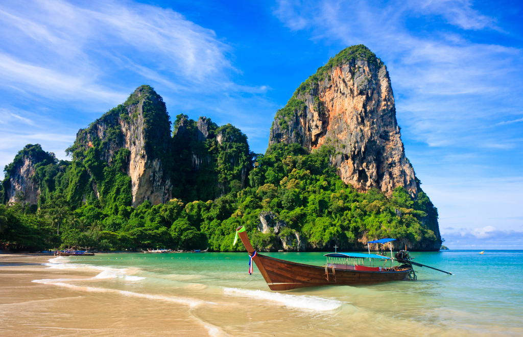 Railay Beach in Krabi, Thailand jigsaw puzzle in Great Sightings puzzles on TheJigsawPuzzles.com