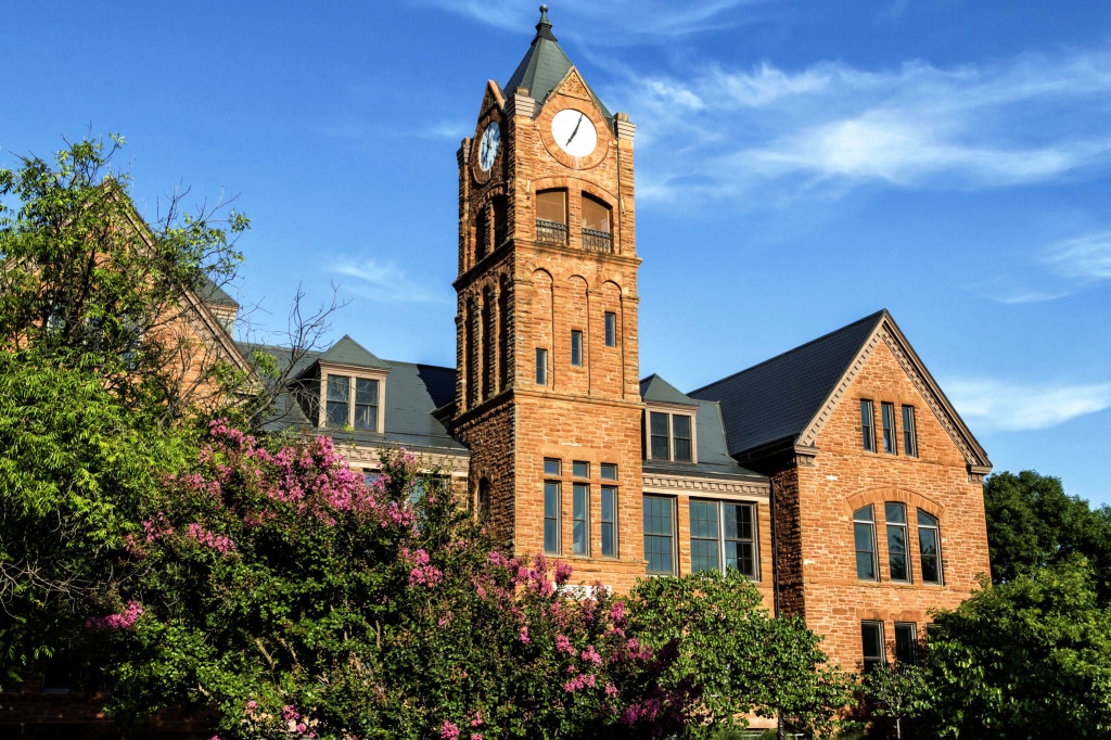 University of Central Oklahoma jigsaw puzzle in Street View puzzles on TheJigsawPuzzles.com