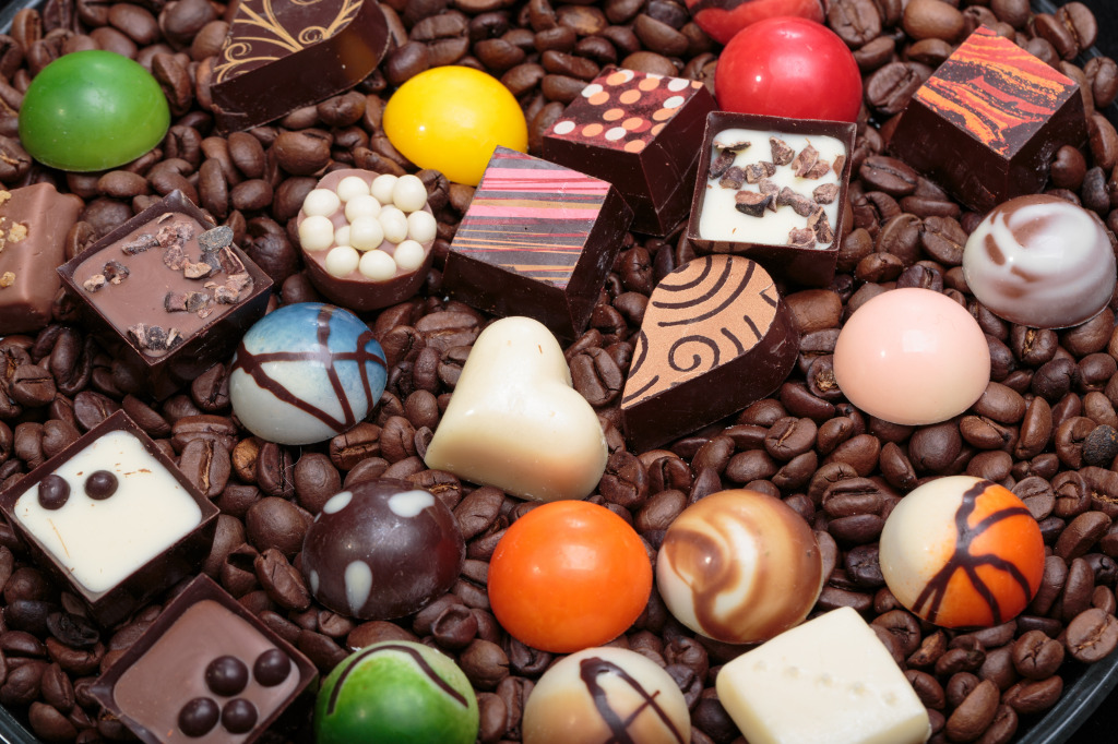 Chocolate Pralines and Coffee Beans jigsaw puzzle in Food & Bakery puzzles on TheJigsawPuzzles.com
