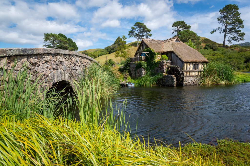 Hobbiton, Matamata, New Zealand jigsaw puzzle in Bridges puzzles on TheJigsawPuzzles.com