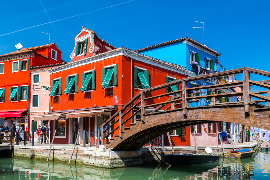 Burano, Venetian Lagoon, Italy jigsaw puzzle in Bridges puzzles on TheJigsawPuzzles.com