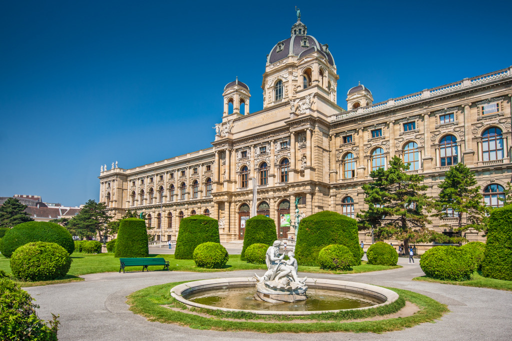 Natural History Museum in Vienna, Austria jigsaw puzzle in Castles puzzles on TheJigsawPuzzles.com